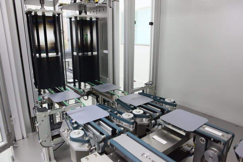 Maxeon equipment